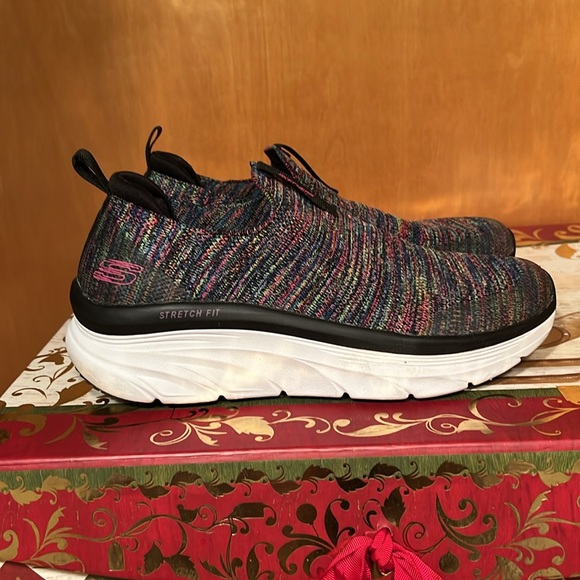 SKECHERS D’LUX WALKER - Picture 4 of 7